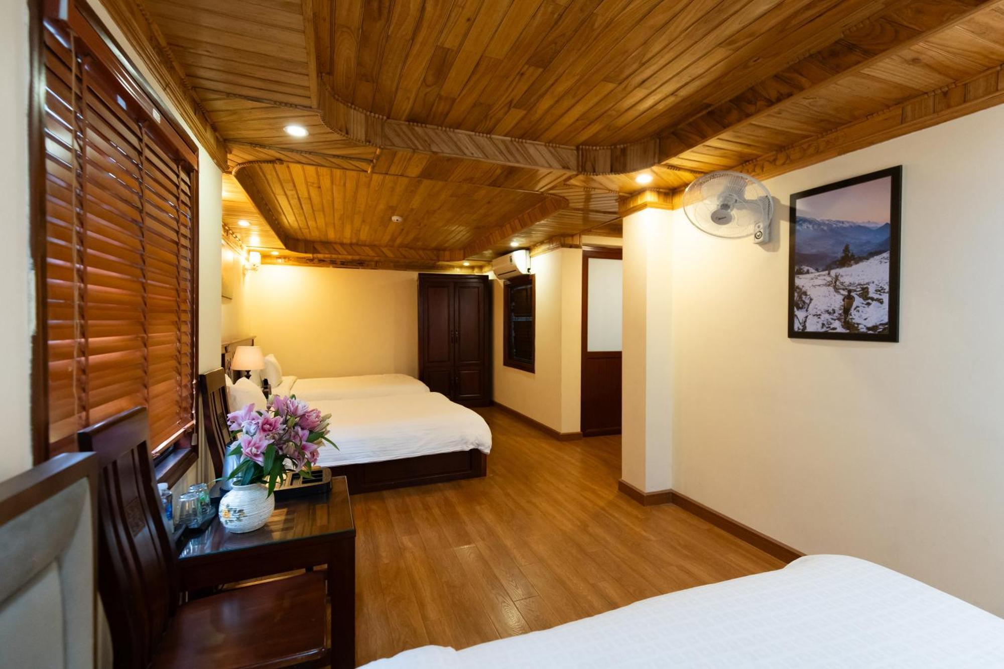 Hotel Mây Hồ 3*